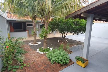 Sobrado &agrave; venda - 330m&sup2; - Jardim S&atilde;o Jo&atilde;o