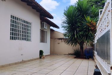 Casa &agrave; venda - 200m&sup2; - Jardim Alvorada do Sul 