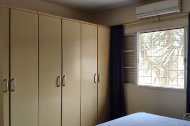 Casa &agrave; venda - 200m&sup2; - Jardim Alvorada do Sul 