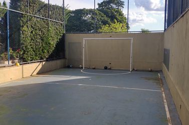 Casa &agrave; venda - 430m&sup2; - Jardim Ouro Branco