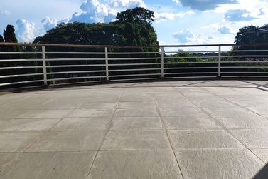 Casa &agrave; venda - 430m&sup2; - Jardim Ouro Branco