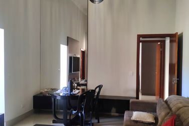 Casa &agrave; venda - 136m&sup2; - Jardim NAKAMURA 
