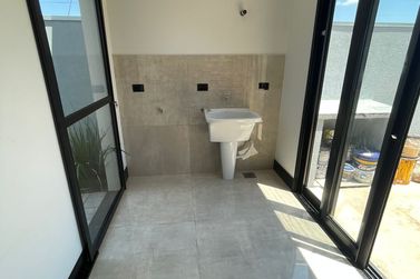 Casa &agrave; venda - 172m&sup2; - Pr&oacute;xima ao Beach T&ecirc;nis 