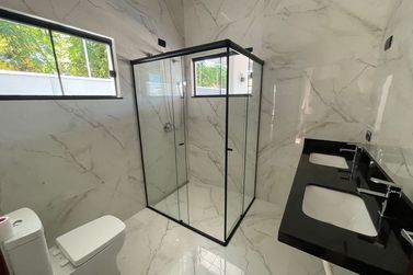 Casa &agrave; venda - 172m&sup2; - Pr&oacute;xima ao Beach T&ecirc;nis 