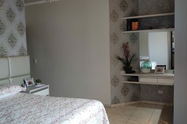 Casa &agrave; venda - 200m&sup2; - Centro