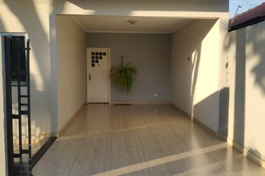 Casa &agrave; venda - 200m&sup2; - Centro
