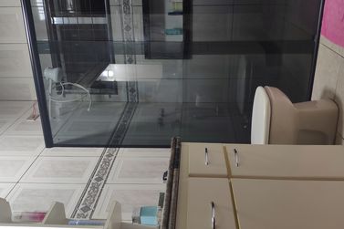 Casa &agrave; venda - 200m&sup2; - Centro