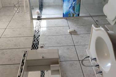 Casa &agrave; venda - 234m&sup2; - pr&oacute;xima a Unipar