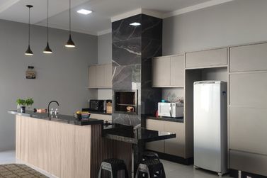 Casa &agrave; venda - 180m&sup2; - Jardim Monte Cristo 