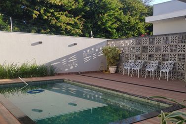 Casa &agrave; venda - 180m&sup2; - Jardim Monte Cristo 