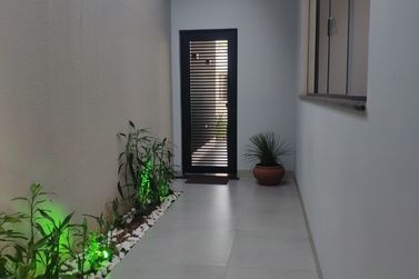 Casa &agrave; venda - 180m&sup2; - Jardim Monte Cristo 