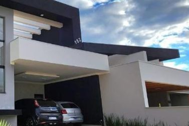 Casa &agrave; venda - 180m&sup2; - Jardim Monte Cristo 