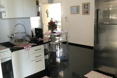 Casa &agrave; venda - 370m&sup2; - Jardim Santos Dumont 