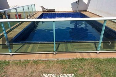 Casa &agrave; venda - 398m&sup2; - pr&oacute;xima a AABB