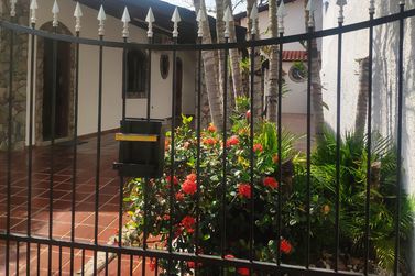 Casa &agrave; venda - 230m&sup2; - JARDIM PROGRESSO