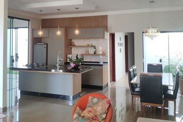 Casa &agrave; venda - 173m&sup2; - Condom&iacute;nio Parthenon