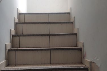 Sal&atilde;o Comercial &agrave; venda - 250m&sup2; - Jardim Simone
