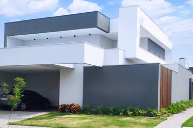 Casa &agrave; venda - 232m&sup2; - Jardim Oasis