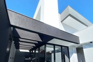 Casa &agrave; venda - 232m&sup2; - Jardim Oasis