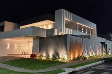 Casa &agrave; venda - 232m&sup2; - Jardim Oasis