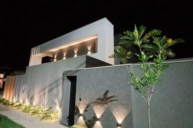 Casa &agrave; venda - 232m&sup2; - Jardim Oasis