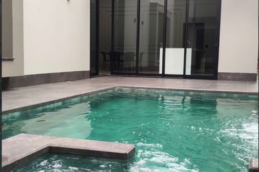 Casa &agrave; venda - 230m&sup2; - Jardim Monte Cristo