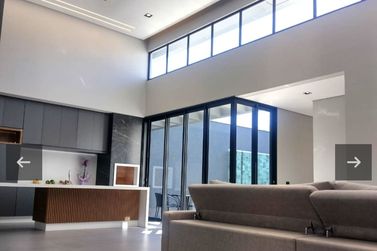 Casa &agrave; venda - 230m&sup2; - Jardim Monte Cristo
