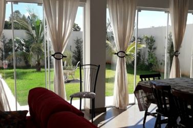 Casa &agrave; venda - 260m&sup2; - Itaguaj&eacute; 