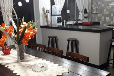 Casa &agrave; venda - 260m&sup2; - Itaguaj&eacute; 