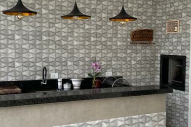Casa &agrave; venda - 145m&sup2; - Centro