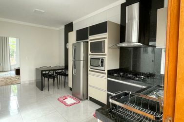 Casa &agrave; venda - 145m&sup2; - Centro