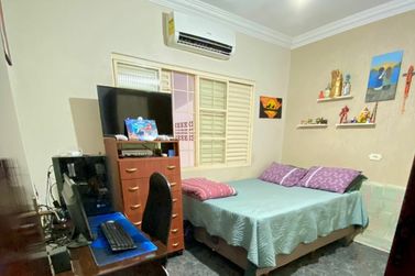 Casa &agrave; venda - 250m&sup2; - Jardim Prudencio