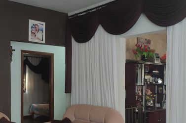 Casa &agrave; venda - 240m&sup2; - Graciosa 