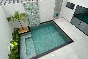 Casa &agrave; venda - 215m&sup2; - Centro 