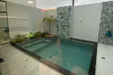 Casa &agrave; venda - 215m&sup2; - Centro 