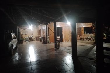Ch&aacute;cara &agrave; venda - 270m&sup2; - Jardim S&atilde;o Jorge