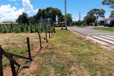 Terreno &agrave; venda - 1200m&sup2; - Vila S&atilde;o Vicente
