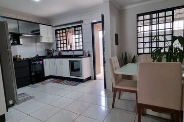 Sobrado &agrave; venda - 125m&sup2; - Jardim America
