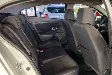 Renault FLUENCE