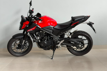 HONDA CB
