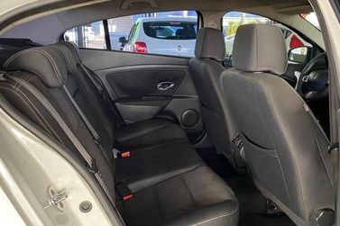 Renault FLUENCE