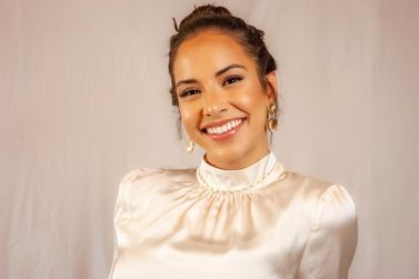 Alimenta&ccedil;&atilde;o leve e hidrata&ccedil;&atilde;o evitam mal-estar no ver&atilde;o, diz Camila Crivelli