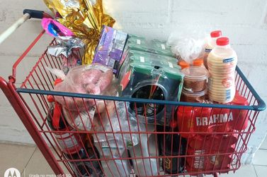 Pol&iacute;cia Militar prende homem por furto em supermercado em Birigui