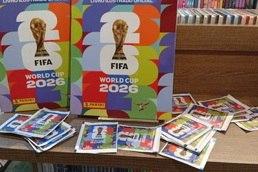 Livraria Sophia promove encontro para troca de figurinhas da Copa do Mundo