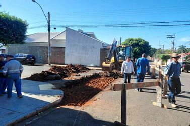 Secretaria de Obras segue construindo novas bacias pela cidade