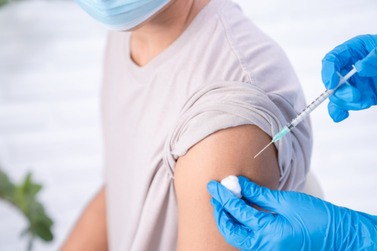 Vacina contra a dengue &eacute; ampliada para pessoas com 59 anos