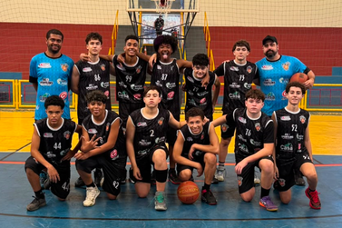 Equipes de basquete masculino disputam rodada da Copa Riopretense