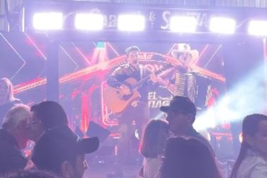 Gabriel & Santiago alcan&ccedil;am mais de 12 mil visualiza&ccedil;&otilde;es em show de reinaugura&ccedil;&atilde;o