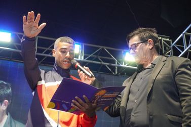 Abertura oficial dos Jogos Regionais re&uacute;ne grande p&uacute;blico no Gigant&atilde;o Azul