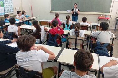 Alunos do 5&ordm; ano de Pen&aacute;polis aprendem sobre educa&ccedil;&atilde;o fiscal em palestras interativas